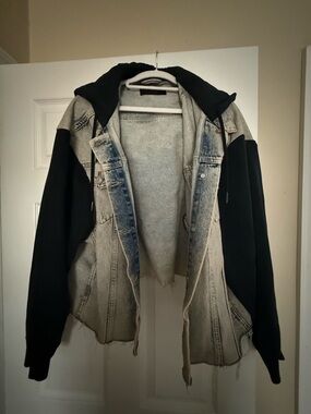 All Saints Two-Tone Hooded Denim Jacket - Black & Light Wash Blue